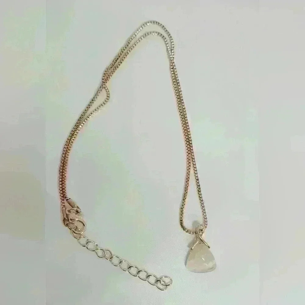 NWOT Elegant Rose Gold and White Color Necklace and Earrings Set w/Gift … - Picture 4 of 6